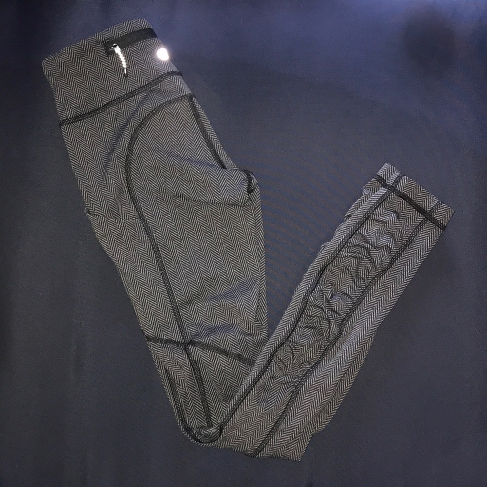 Lululemon Athletica leggings